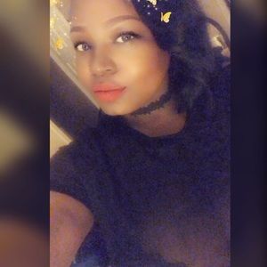 Meet your Posher, Tanisha